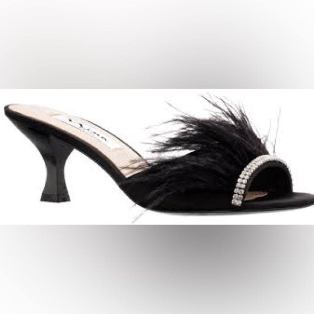 Elegant Black Feathered Women's Heels